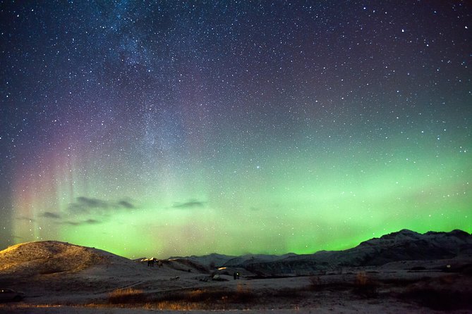 Private Super Jeep Northern lights hunt from Reykjavik - Stop moments outside the city: dark skies and the right kind of waiting