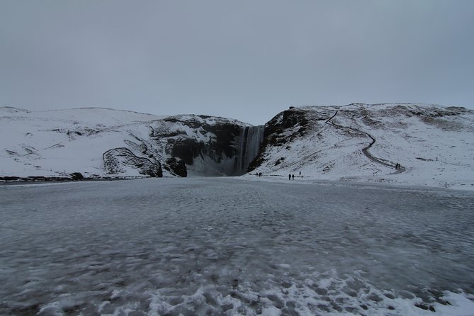 Private Superjeep Full-Day South Coast and Eyjafjallajokull Volcano Sights - Guide Skills: Why a Driver-Guide Makes or Breaks the Day