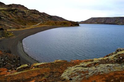 Private Transfer Reykjavik to Keflavik Airport - Comfy Vehicle Details, WiFi, and Bag Help