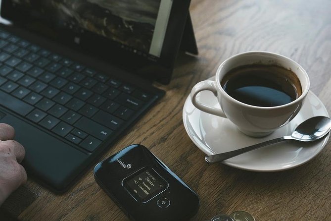 Rent Unlimited High Speed pocket Wifi in Iceland - How long rentals fit real travel plans