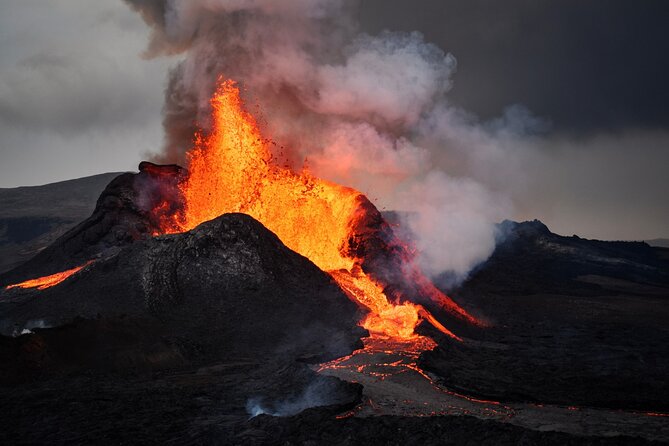 Reykjanes Peninsula: Volcanos & Blue Lagoon Self-Guided Tour - Penguin-Stat Energy at Valahnukamol