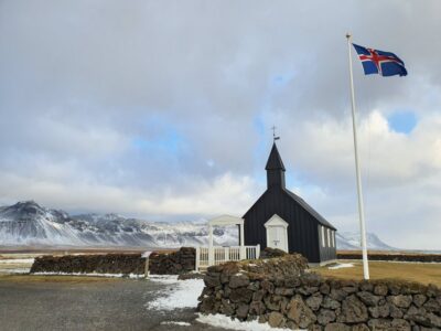 Reykjavik: 2-Day West Tour with Snæfellsnes & Silver Circle - Day 1 in Borgarfjörður: Waterfalls, Europe’s Power Spring, and Horse Farm Comfort