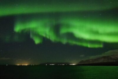 Reykjavik: 2-Hour Northern Lights by Boat with Backup Plan - Old Harbor to Faxaflói Bay: what the 2-hour chase is really like