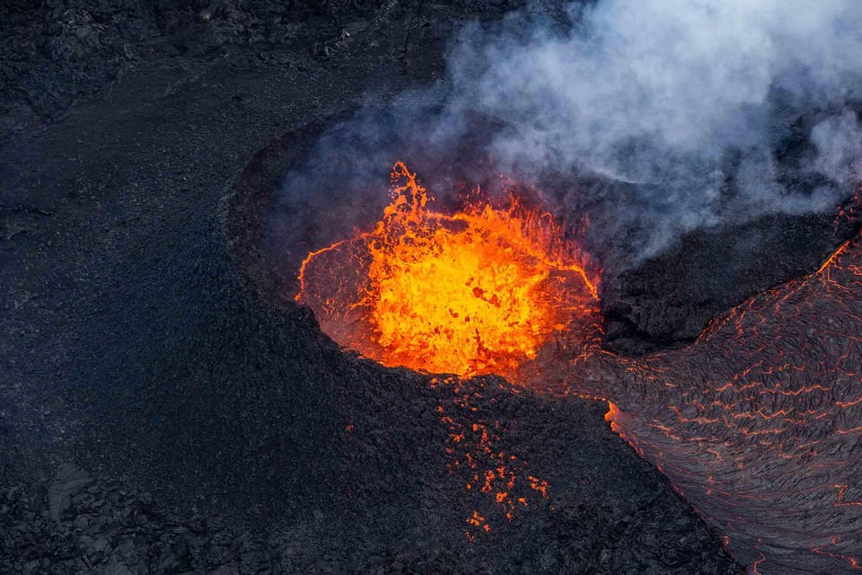 Reykjavik: 45-Minute Volcano Sightseeing Helicopter Tour - Price and Value: Why $624 Can Make Sense Here