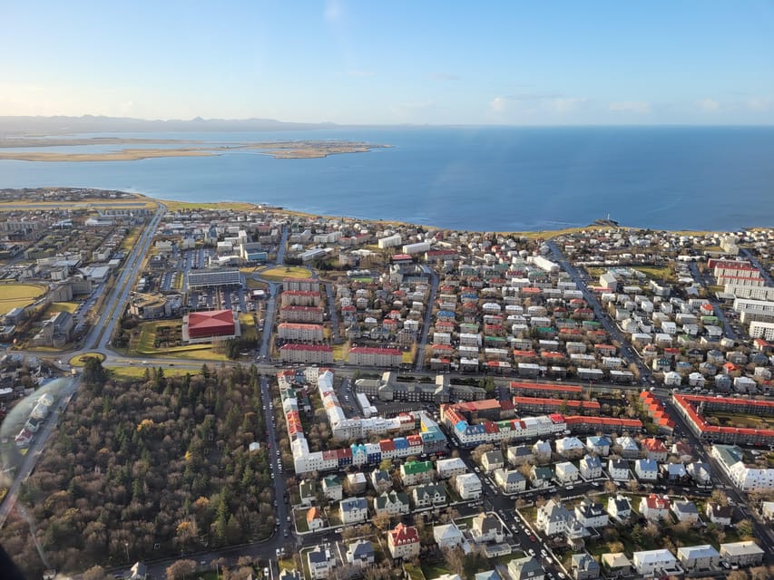 Reykjavik: 45-Minute Volcano Sightseeing Helicopter Tour - Weather, Lava, and Expectation Setting