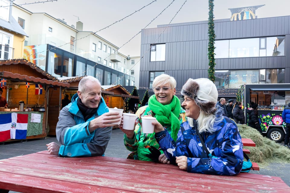 Reykjavik: Christmas Food Tour with Tastings and Drinks - Price and value: what $173 buys you