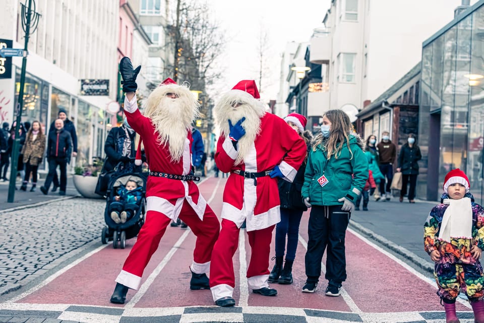 Reykjavik: Christmas Food Tour with Tastings and Drinks - Tips to make it smoother in Reykjavik winter