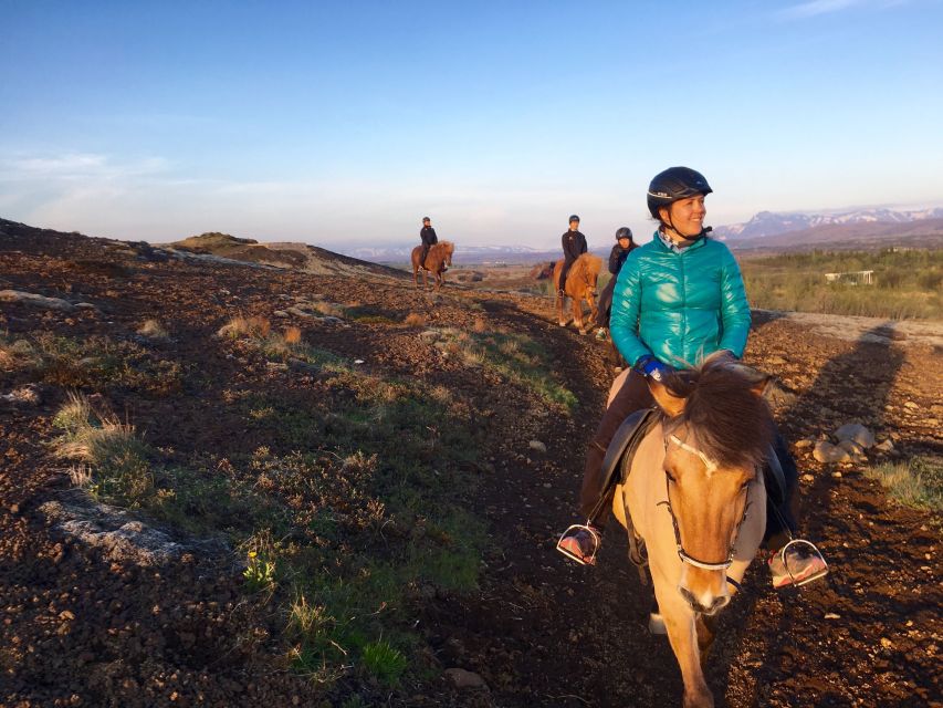 Reykjavik: Evening Sleipnir Horse Riding Tour with Pickup - After the ride: hot drinks and kleina at Viking Horses