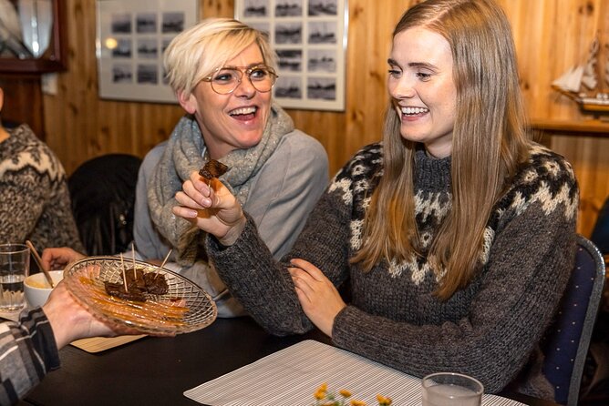 Reykjavik Food Lovers Tour - Icelandic Traditional Food - Key highlights at a glance