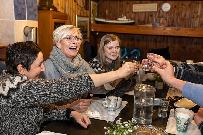 Reykjavik Food Lovers Tour - Icelandic Traditional Food - Taste of Iceland store: snacks and candy for the in-between moments