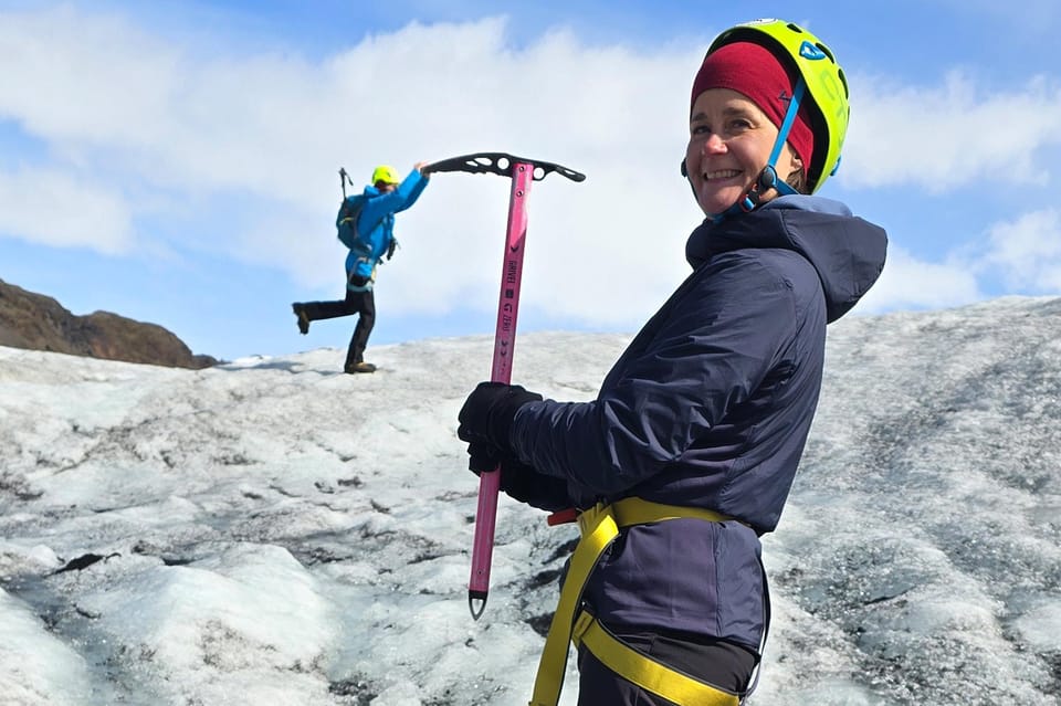 Reykjavik: Glacier Hike, Waterfalls and Black Sand Beach - Key things that make this tour worth your day