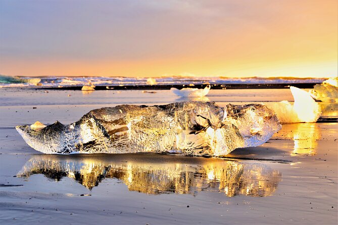 Reykjavik: Glacier Lagoon, Diamond Beach & South Coast Day Tour - Key things I’d zero in on first