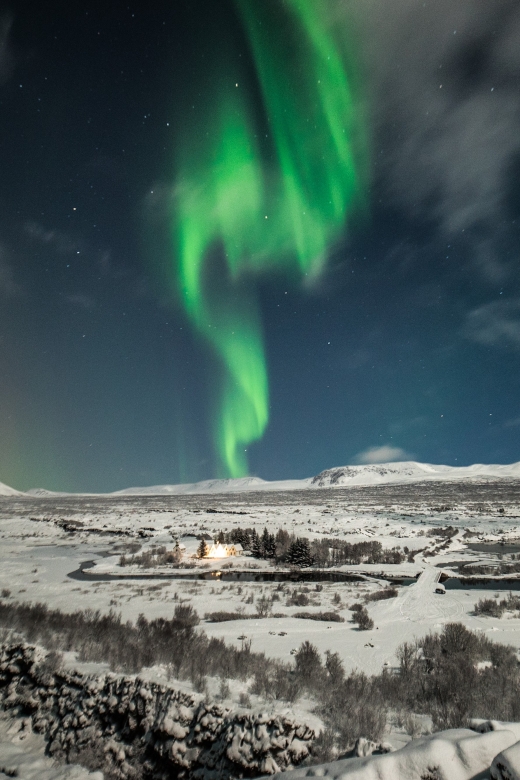 Reykjavík: Golden Circle, Blue Lagoon, and Aurora Tour - Northern Lights Night: How This Hunt Really Feels