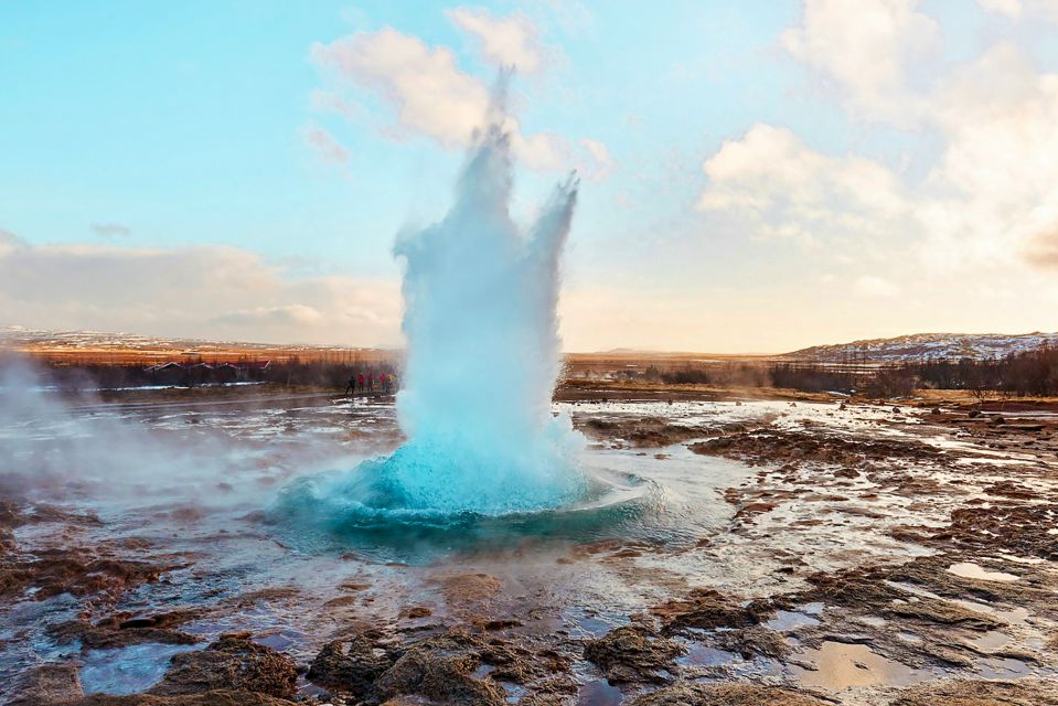Reykjavik: Golden Circle Full-Day Tour with Kerid Crater - Getting from Reykjavik: pickup options and the meeting point