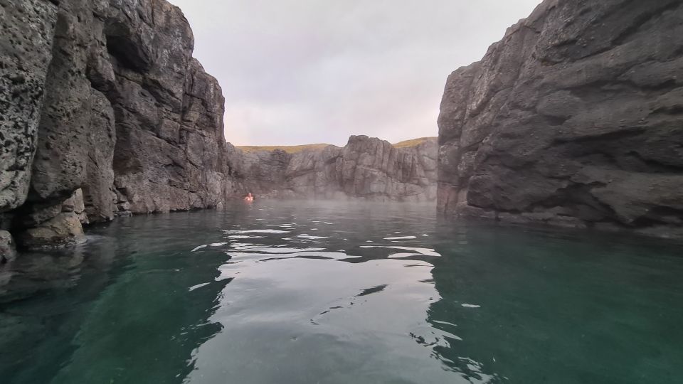 Reykjavik: Golden Circle, Kerid Crater and Sky Lagoon Tour - Sky Lagoon Infinity Pool: Pure Pass vs Sky Pass Ritual Soak