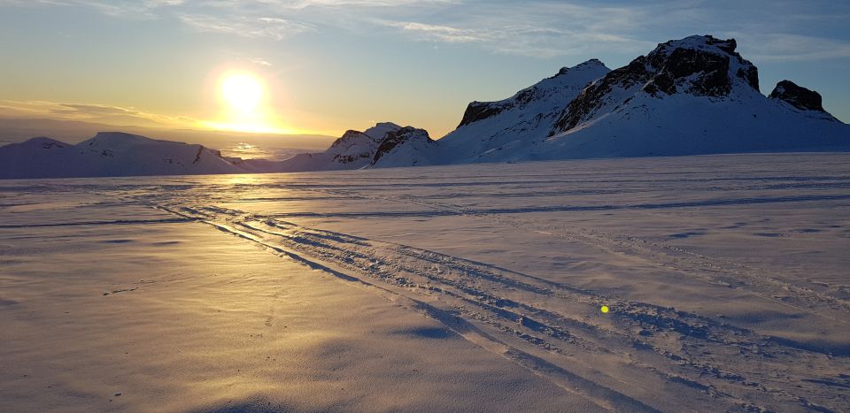 Reykjavik: Golden Circle & Langjökull Glacier on a Jeep - Who this jeep tour is best for