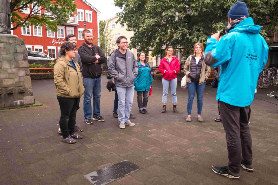 Reykjavik: Guided Folklore Walking Tour - Lake Tjörnin and Austurvöllur: the walk’s most atmospheric stretch