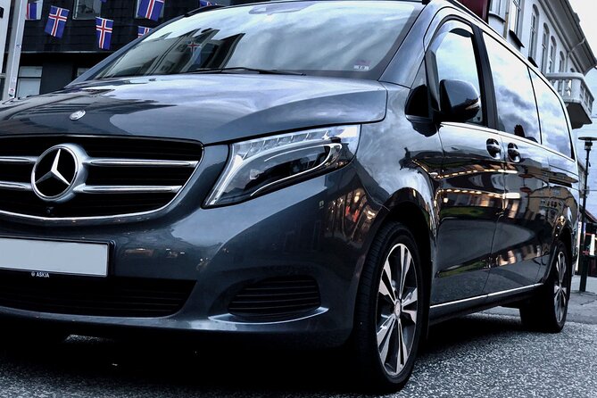 Reykjavik International Airport Private Arrival Transfer - Should you book this Keflavik arrival transfer with Gray Line Iceland?