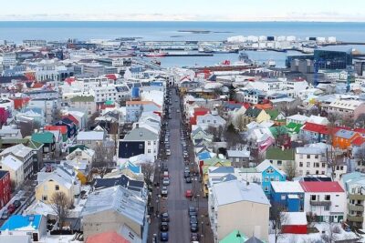 Reykjavik Main Sights and Hidden Spots: A Self-Guided Audio Walk - Start at Hallgrímstorg and Hallgrímskirkja: Iceland’s architecture meets faith