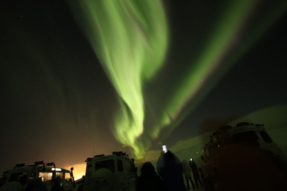 Reykjavik: Northern Lights Experience by Superjeep - Why a Reykjavik superjeep hunt makes sense for Aurora Borealis