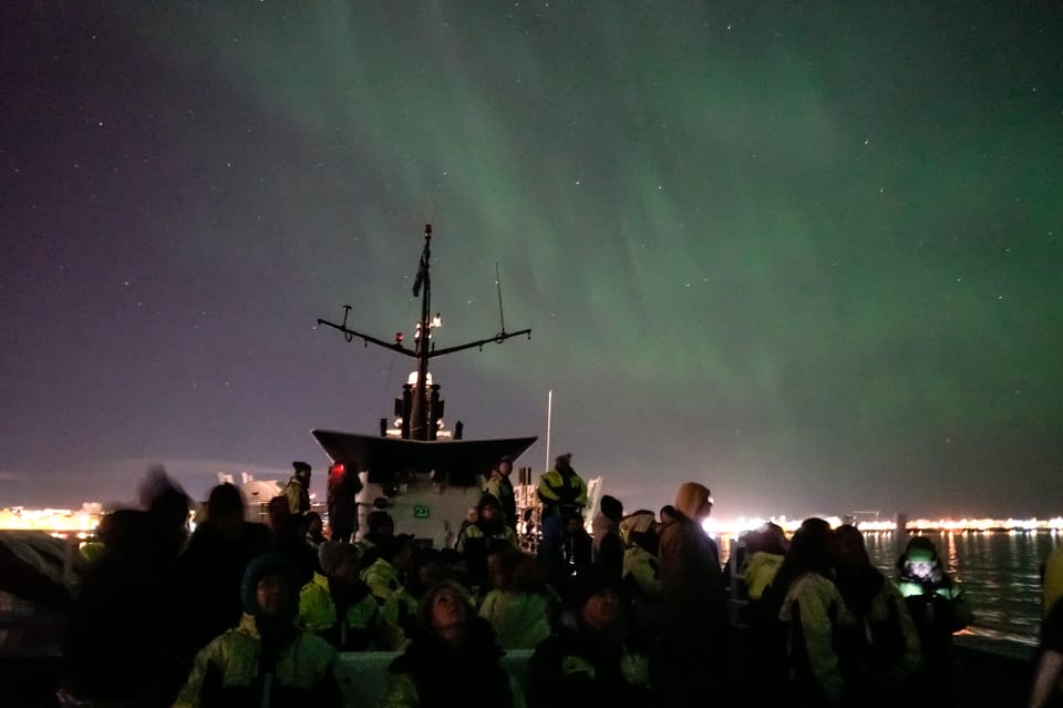 Reykjavik: Northern Lights Guided Boat Tour with Photos - Quick Hits: What Makes This Northern Lights Boat Tour Work