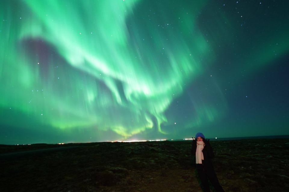 Reykjavik: Premium Northern Lights Tour with Free Photos - Who should book this Northern Lights tour