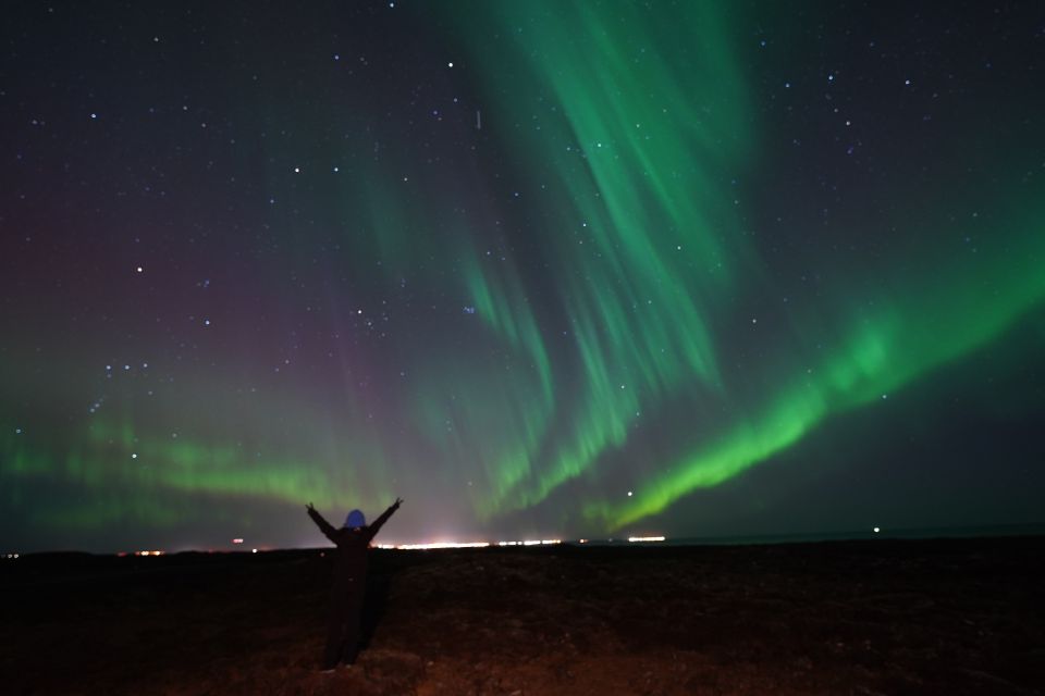 Reykjavik: Premium Northern Lights Tour with Free Photos - The guide factor: Palli, Johann, Michael, and the night-energy