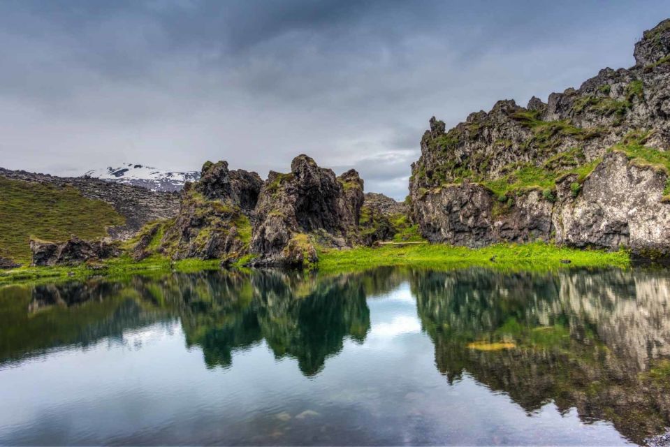 Reykjavik: Private Snaefellsnes and Kirkjufell Jeep Tour - Arnarstapi and the Sea Cliffs: The Best Walk for Views