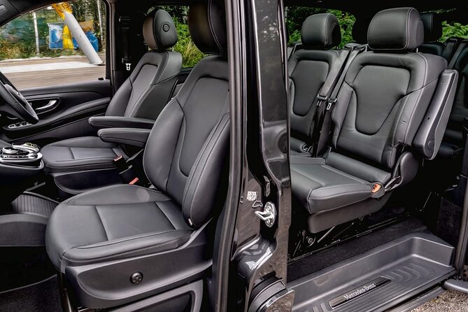 Reykjavik-Private Transfer to/from Keflavík Airport - Price and Value for Up to 3: When $199.11 Makes Sense