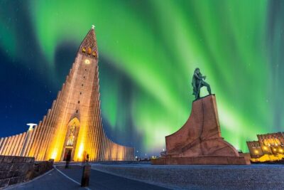 Reykjavik Scavenger Hunt and Highlights Self Guided Audio Tour - Getting going at Sun Voyager without overthinking it