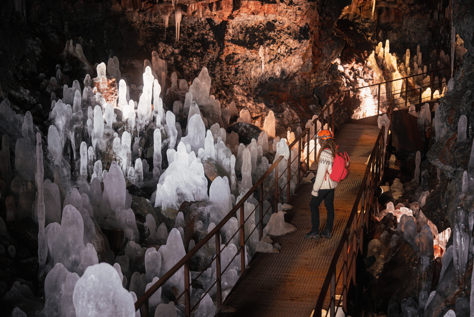 Reykjavík: Silfra Fissure Snorkeling and Lava Caving Tour - The Drive and Bakery Pause: Timing Matters for a Smooth Day