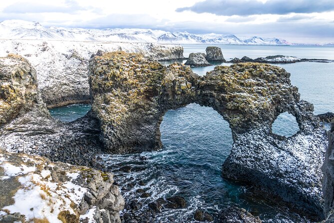 Reykjavík: Snæfellsnes & Kirkjufell Small Group Tour - Minibus comfort and onboard Wi‑Fi: Useful, not flashy