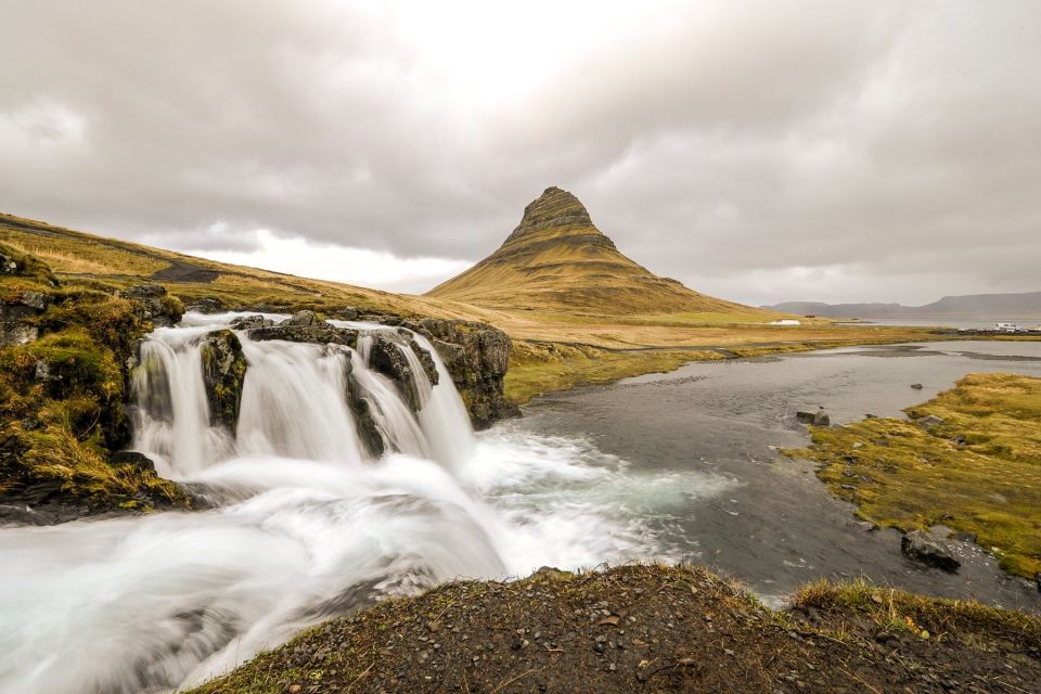 Reykjavik: Snaefellsnes & Mt. Kirkjufell Guided Minibus Tour - Ytri Tunga seal watching: the wildlife moment to end on