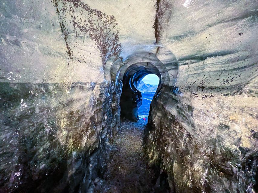 Reykjavik: South Coast and Katla Ice Cave Small Group Tour - Rivers, volcanoes, and glacier power: what the guide helps you see