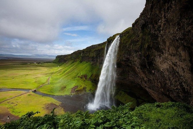 Reykjavik: South Coast, Waterfalls & Glacier Hike Small-Group - Lunch and the Midday Break: Bring Food or Plan a Snack Stop