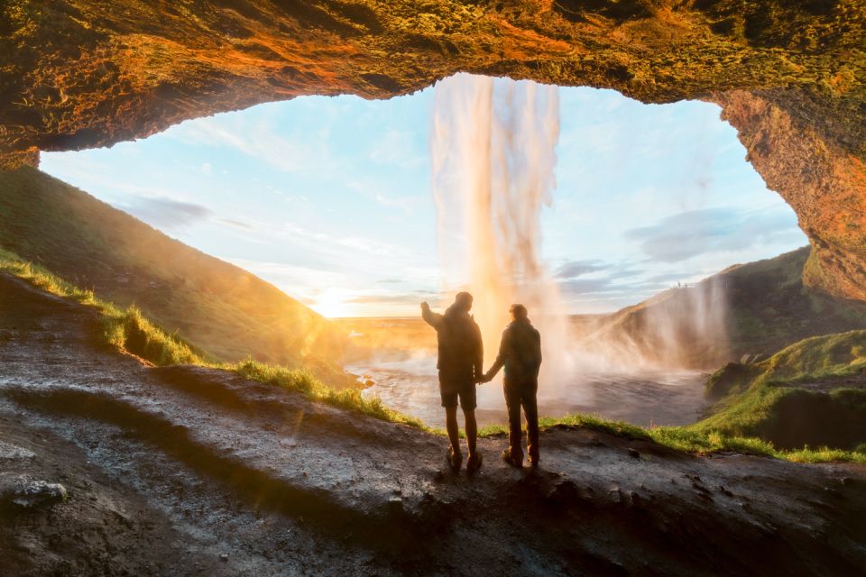Reykjavik: South Coast Waterfalls & Glacier Small-Group Tour - How this South Coast day trip earns its $143 price