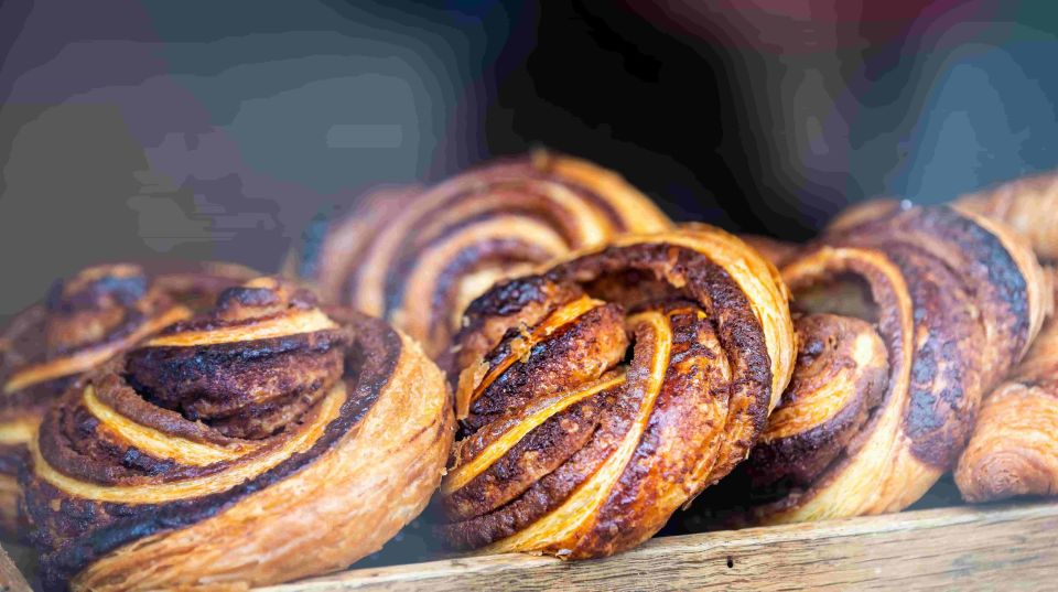 Reykjavik: The Icelandic Sweet Tooth Tour - Stop 1 to Stop 3: bakery hits at Baka Baka plus a guided walk on Laugavegur