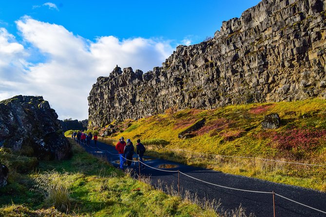 Reykjavik: The Lava Tunnel and Golden Circle Small-Group Tour - Price and Value for a 10-Hour Day (What You’re Actually Paying For)