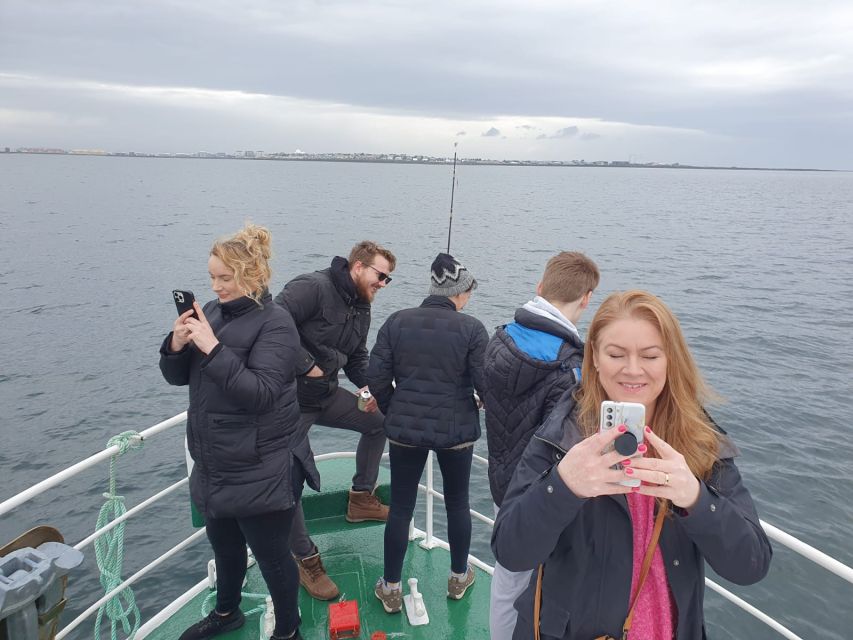 Reykjavik's Finest Catch: Guided Sea Angling Tour - Two hours of guided sea angling: your hands-on fishing lesson