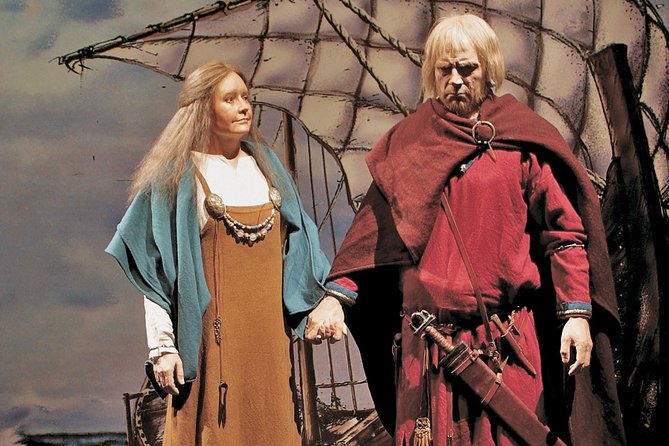 Saga Museum - Entrance ticket - Viking dress-up and trying weapons and armour (with a sanity check)