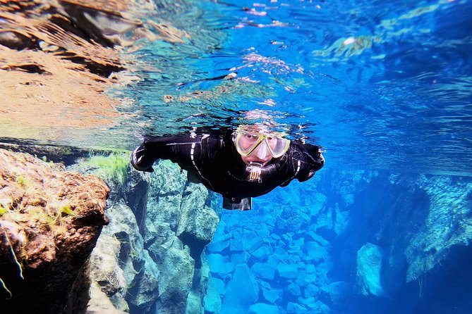 Silfra Drysuit Snorkeling with Free Photos - Meet on Location - Silfra’s plate-boundary magic at Thingvellir