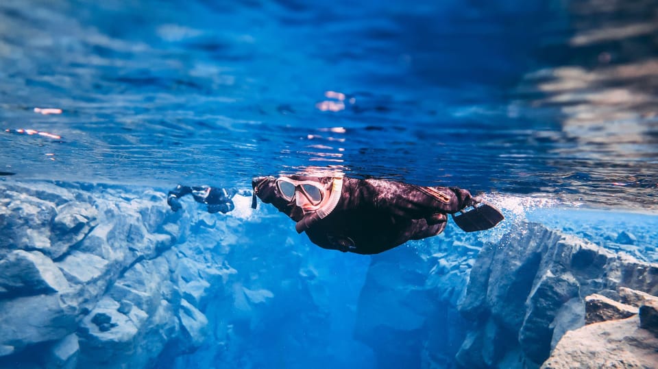 Silfra: Snorkeling Tour Between Tectonic Plates - Who should book, and who should skip