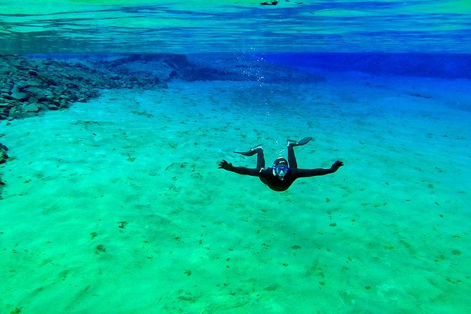 Silfra Wetsuit Snorkeling - Meet on Location | Free Photos - Underwater photos and the small-group vibe