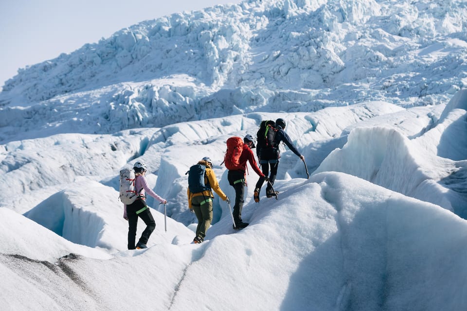 Skaftafell: Small-Group Vatnajökull Glacier Hike (Moderate) - Safety briefing and the “rope mindset”