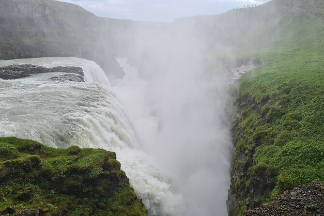 Small-Group Golden Circle, Sky Lagoon with Ticket & Kerid Crater - Getting picked up in Reykjavik, and what the minibus experience is like