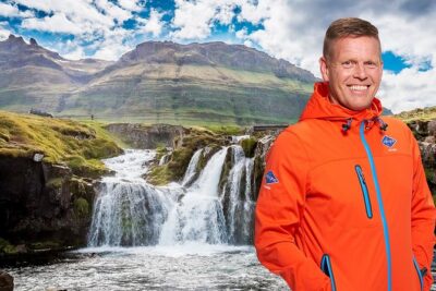 Snaefellsnes National Park and Natural Wonders from Reykjavik - Seals at Ytri Tunga and coastal time at Arnarstapi