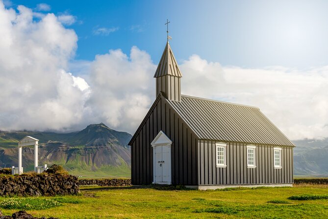 Snaefellsnes Peninsula Self-Guided Driving Audio Tour - Who should book this Snæfellsnes audio drive?