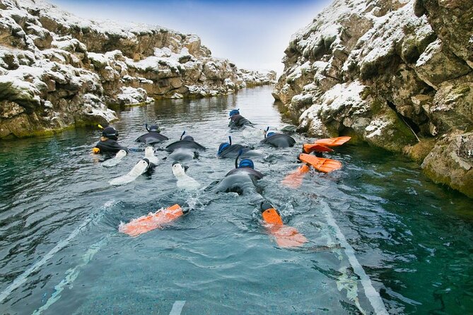 Snorkel the Silfra Fissure-Meet on Location (Free Photos & Cocoa) - Packing list that actually works for Silfra day