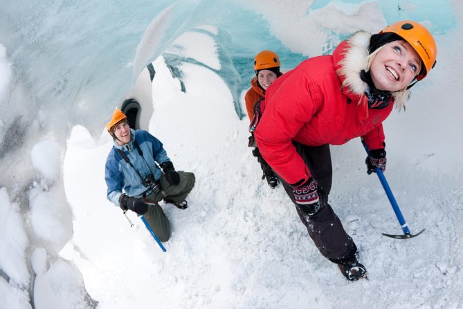 Sólheimajökull Glacier Hike - Small Group Blue Ice Adventure - Why Sólheimajökull Blue Ice Looks Different Up Close