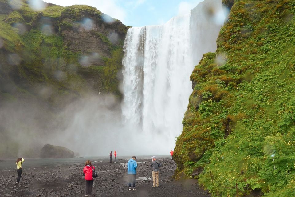 South Coast Classic: Full-Day Tour from Reykjavik - The drive out of Reykjavik: 350 km of south-coast science